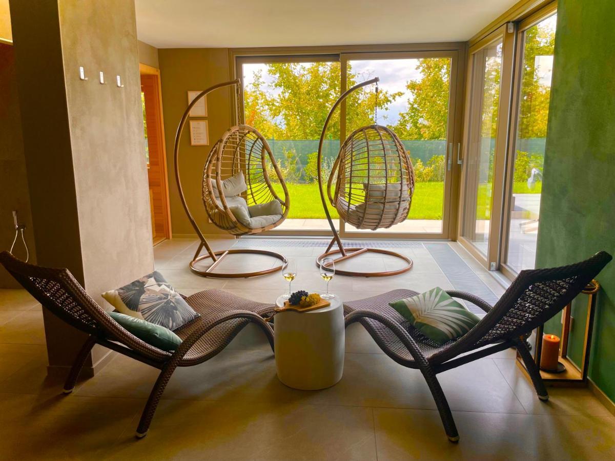 Agriturismo Speziale Wine Resort Verduno Dış mekan fotoğraf