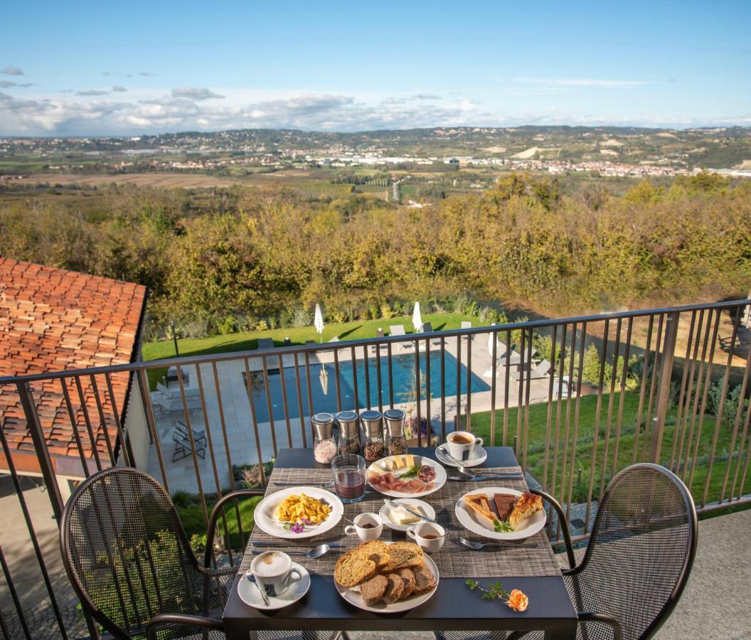 Agriturismo Speziale Wine Resort Verduno Dış mekan fotoğraf